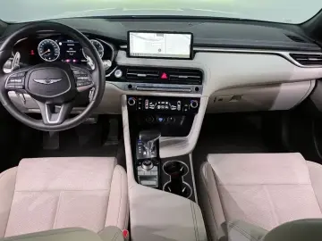 2024 Genesis G70 с пробегом 18 309 км
