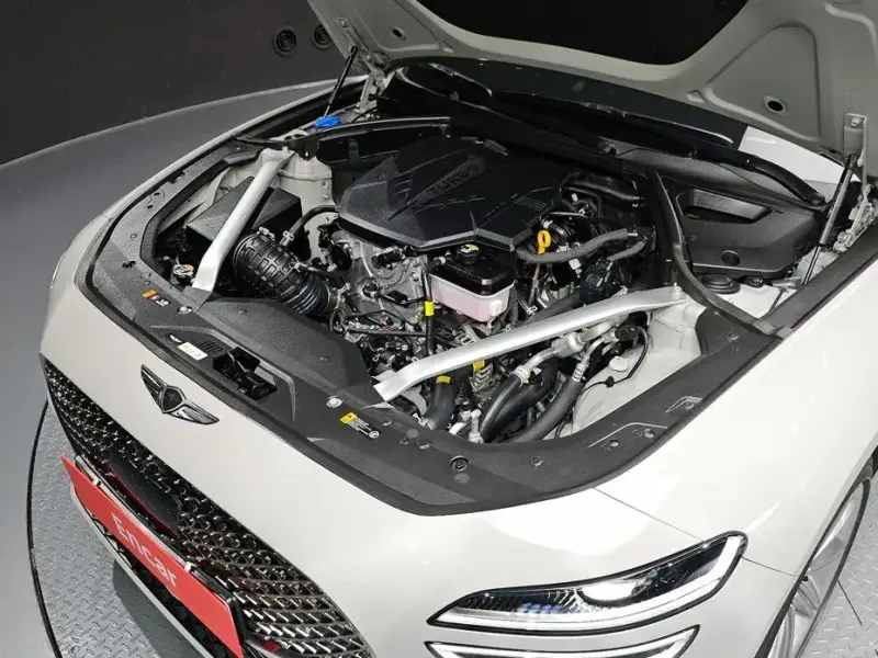 2024 Genesis G70 с пробегом 27 911 км