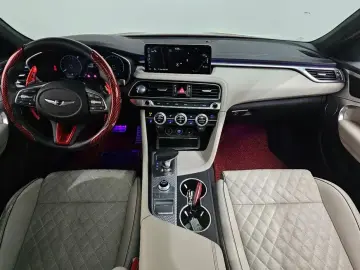 2022 Genesis G70 с пробегом 46 358 км