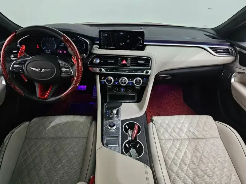 2022 Genesis G70 с пробегом 46 358 км