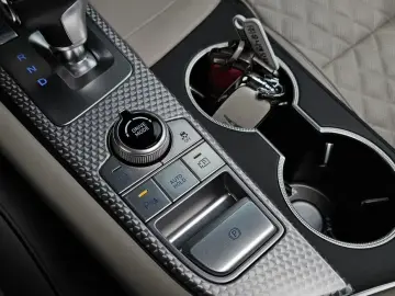 2022 Genesis G70 с пробегом 46 358 км