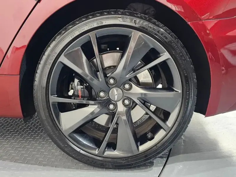 2022 Genesis G70 с пробегом 46 358 км