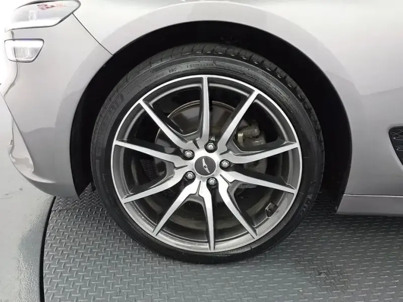 2022 Genesis G70 с пробегом 71 169 км