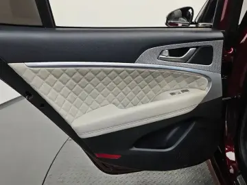 2022 Genesis G70 с пробегом 46 358 км