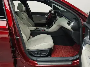 2022 Genesis G70 с пробегом 46 358 км