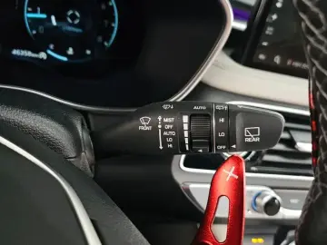 2022 Genesis G70 с пробегом 46 358 км