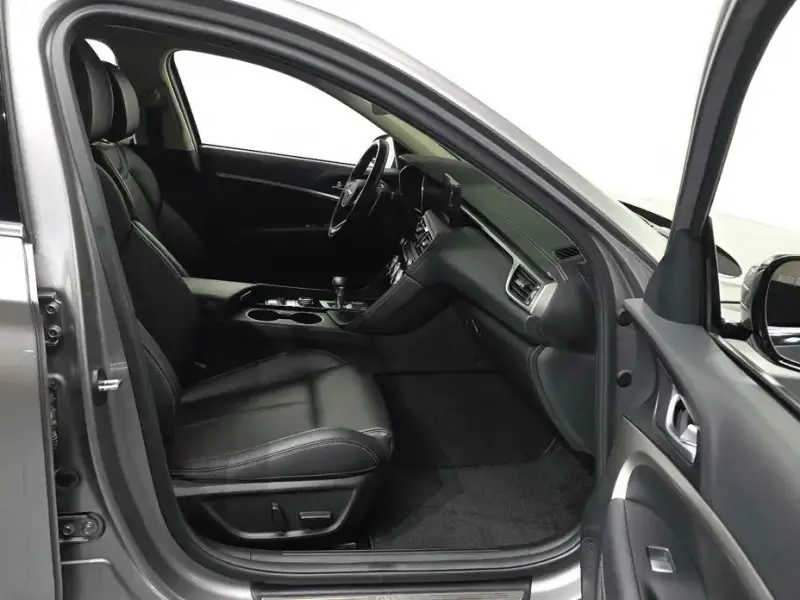 2022 Genesis G70 с пробегом 71 169 км