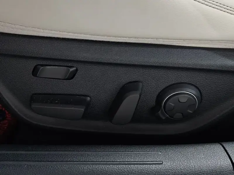 2022 Genesis G70 с пробегом 46 358 км
