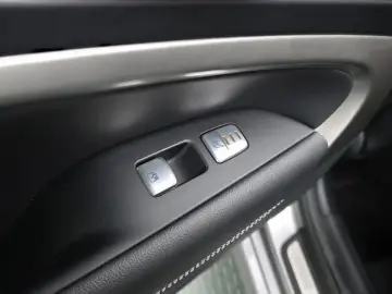 2022 Genesis G70 с пробегом 71 169 км