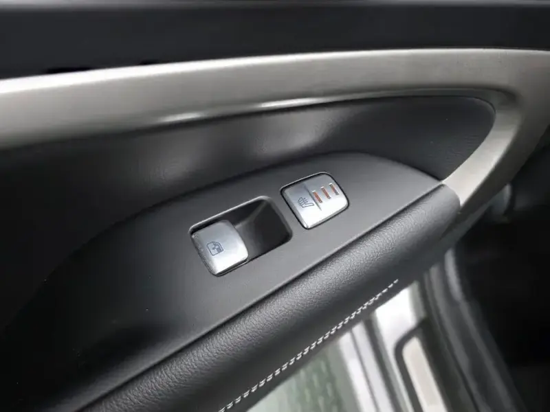 2022 Genesis G70 с пробегом 71 169 км