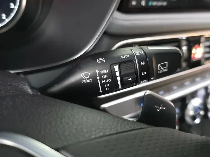 2022 Genesis G70 с пробегом 71 169 км