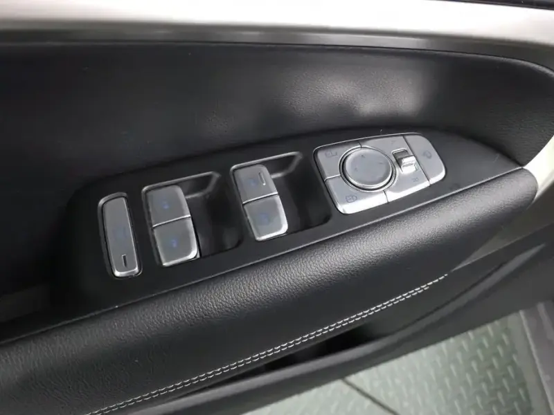 2022 Genesis G70 с пробегом 71 169 км