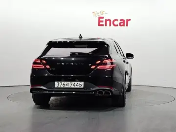 2022 Genesis G70 с пробегом 48 064 км