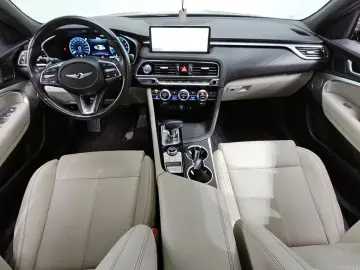 2022 Genesis G70 с пробегом 48 064 км