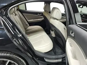 2022 Genesis G70 с пробегом 48 064 км