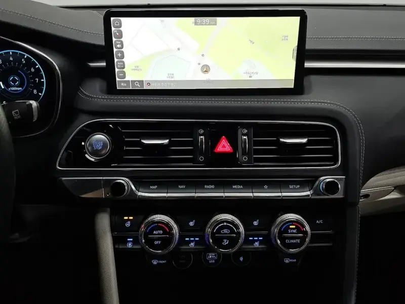 2022 Genesis G70 с пробегом 48 064 км