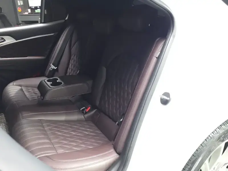 2023 Genesis G70 с пробегом 58 723 км