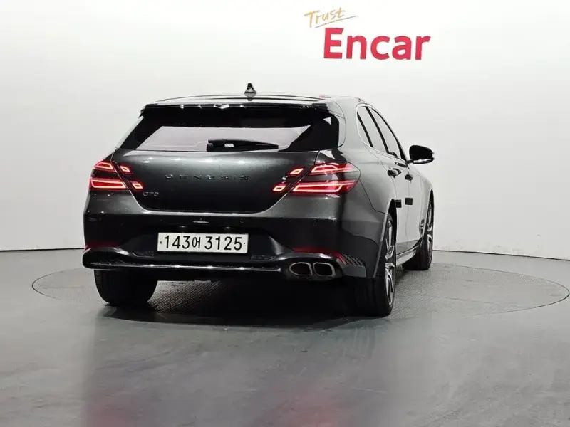 2022 Genesis G70 с пробегом 136 298 км