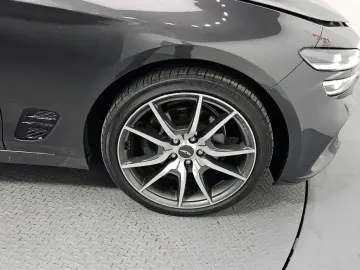 2022 Genesis G70 с пробегом 136 298 км