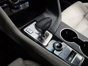 2022 Genesis G70 с пробегом 136 298 км