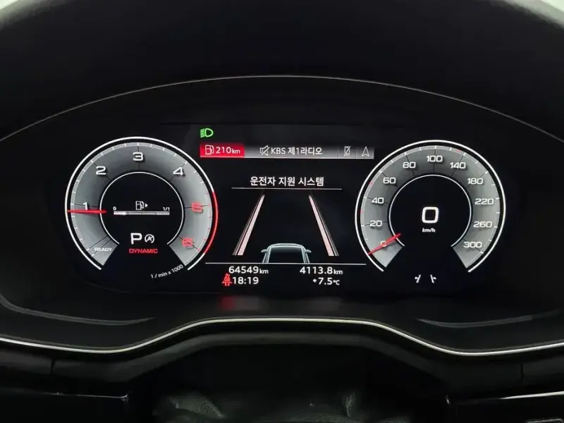 2022 Audi A4 с пробегом 64 549 км