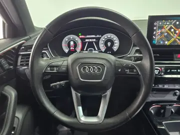 2022 Audi A4 с пробегом 64 549 км
