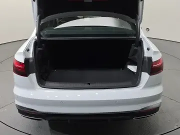 2022 Audi A4 с пробегом 44 291 км