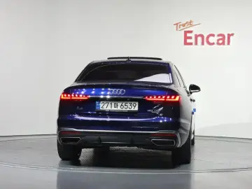 2022 Audi A4 с пробегом 75 082 км