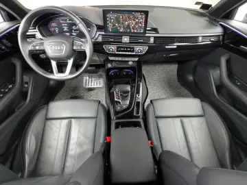 2022 Audi A4 с пробегом 75 082 км
