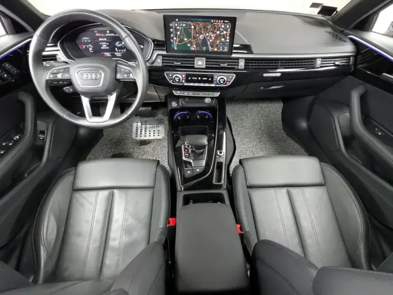 2022 Audi A4 с пробегом 75 082 км