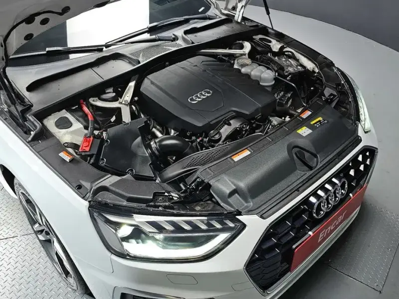 2021 Audi A4 с пробегом 31 432 км