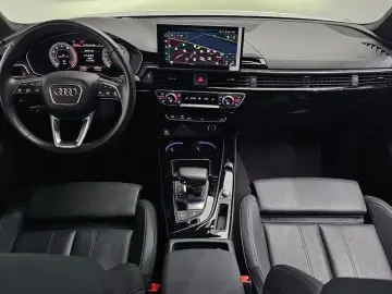 2021 Audi A4 с пробегом 34 497 км