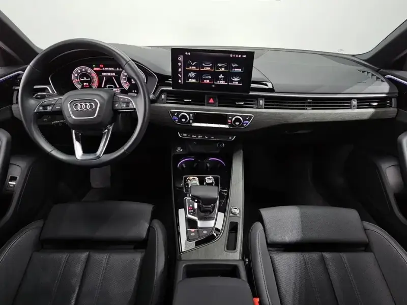 2023 Audi A4 с пробегом 3 057 км