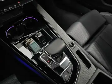 2023 Audi A4 с пробегом 3 057 км
