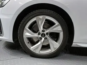 2021 Audi A4 с пробегом 45 768 км
