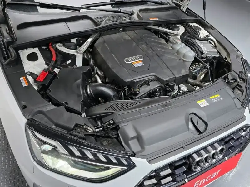 2021 Audi A4 с пробегом 45 768 км