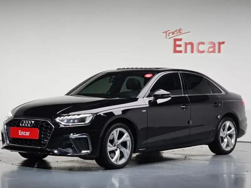 2021 Audi A4 с пробегом 33 690 км