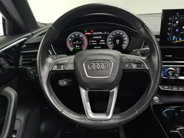 2021 Audi A4 с пробегом 33 690 км