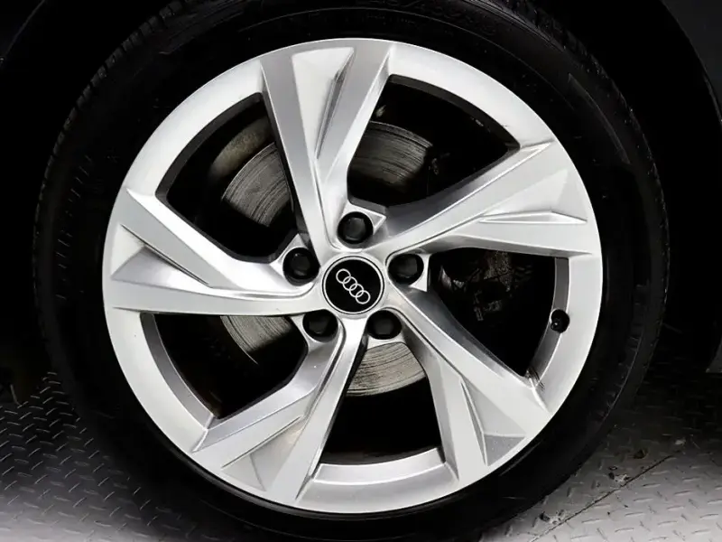2022 Audi A4 с пробегом 60 843 км