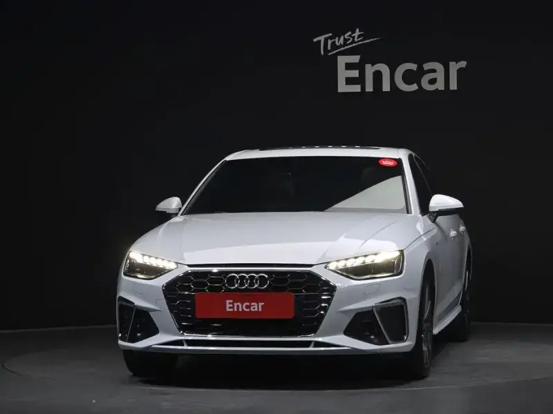 2023 Audi A4 с пробегом 39 650 км
