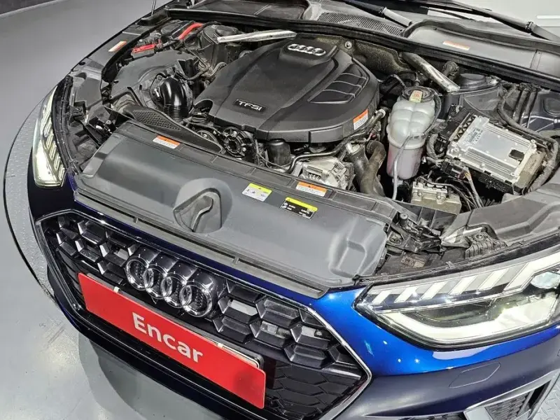 2021 Audi A4 с пробегом 76 515 км
