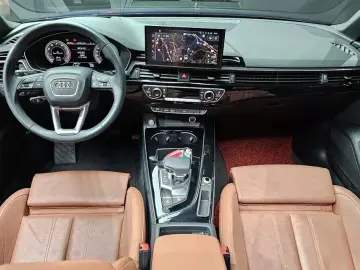 2021 Audi A4 с пробегом 76 515 км