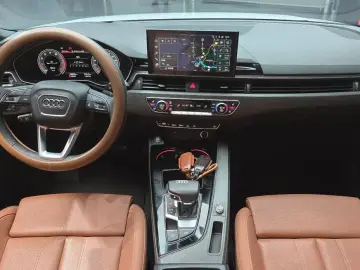 2023 Audi A4 с пробегом 39 650 км