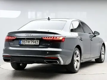 2021 Audi A4 с пробегом 85 708 км