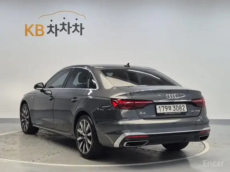 2023 Audi A4 с пробегом 25 115 км