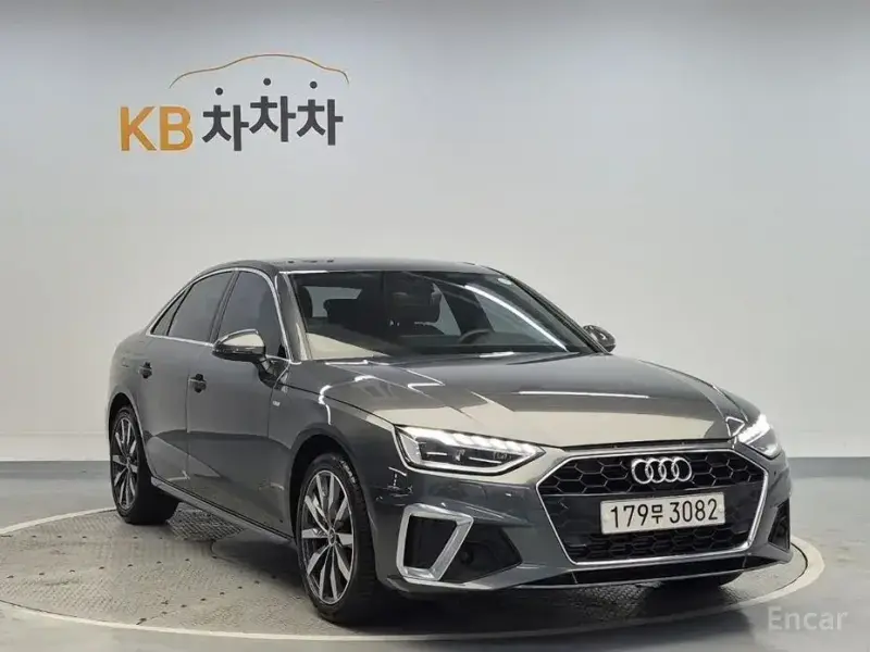 2023 Audi A4 с пробегом 25 115 км