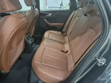2023 Audi A4 с пробегом 25 115 км