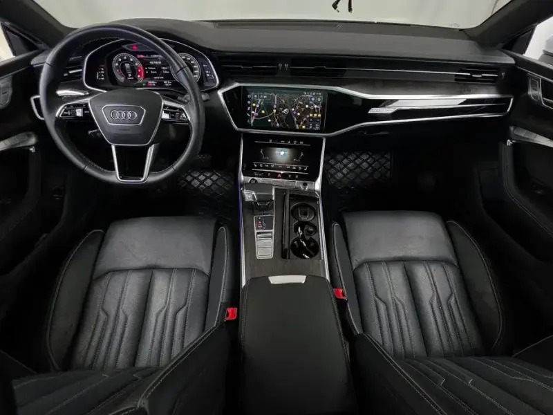 2021 Audi A7 с пробегом 68 280 км