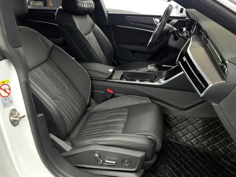 2021 Audi A7 с пробегом 68 280 км