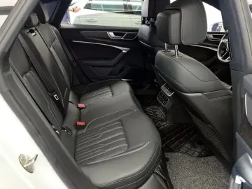 2021 Audi A7 с пробегом 68 280 км